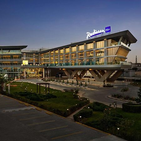 Radisson Blu Hotel Riyadh Convention And Exhibition Center Exteriör bild Radisson Hotel, Kathmandu