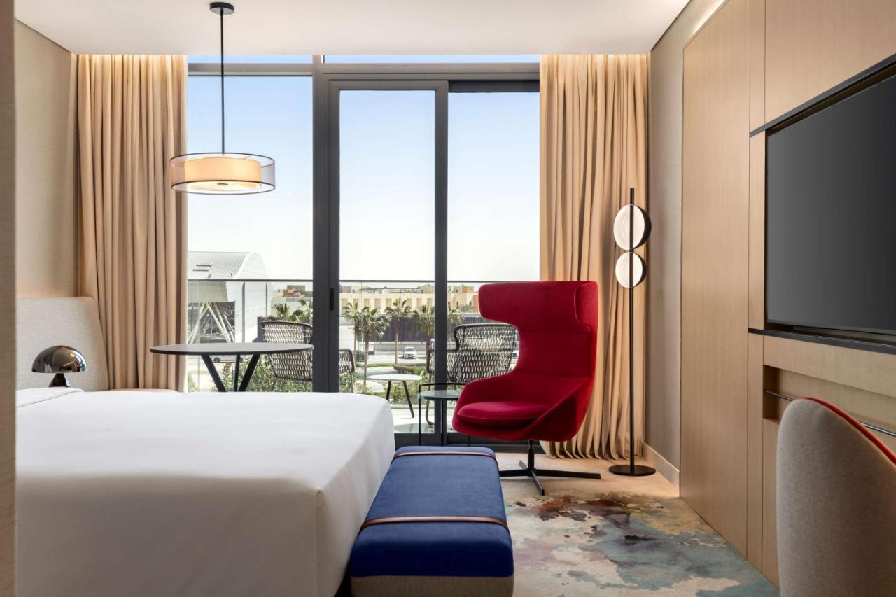 Radisson Blu Hotel Riyadh Convention And Exhibition Center Exteriör bild Deluxe room