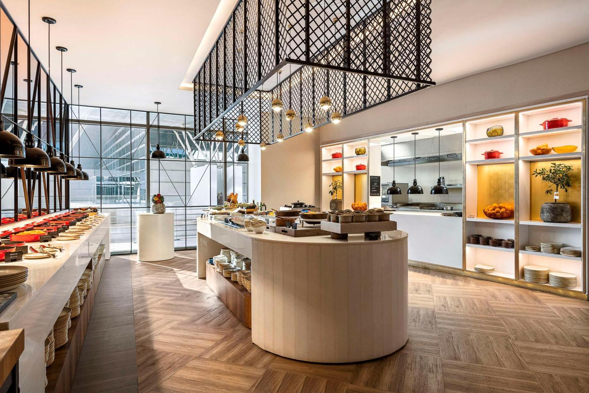 Radisson Blu Hotel Riyadh Convention And Exhibition Center Exteriör bild The Kitchen