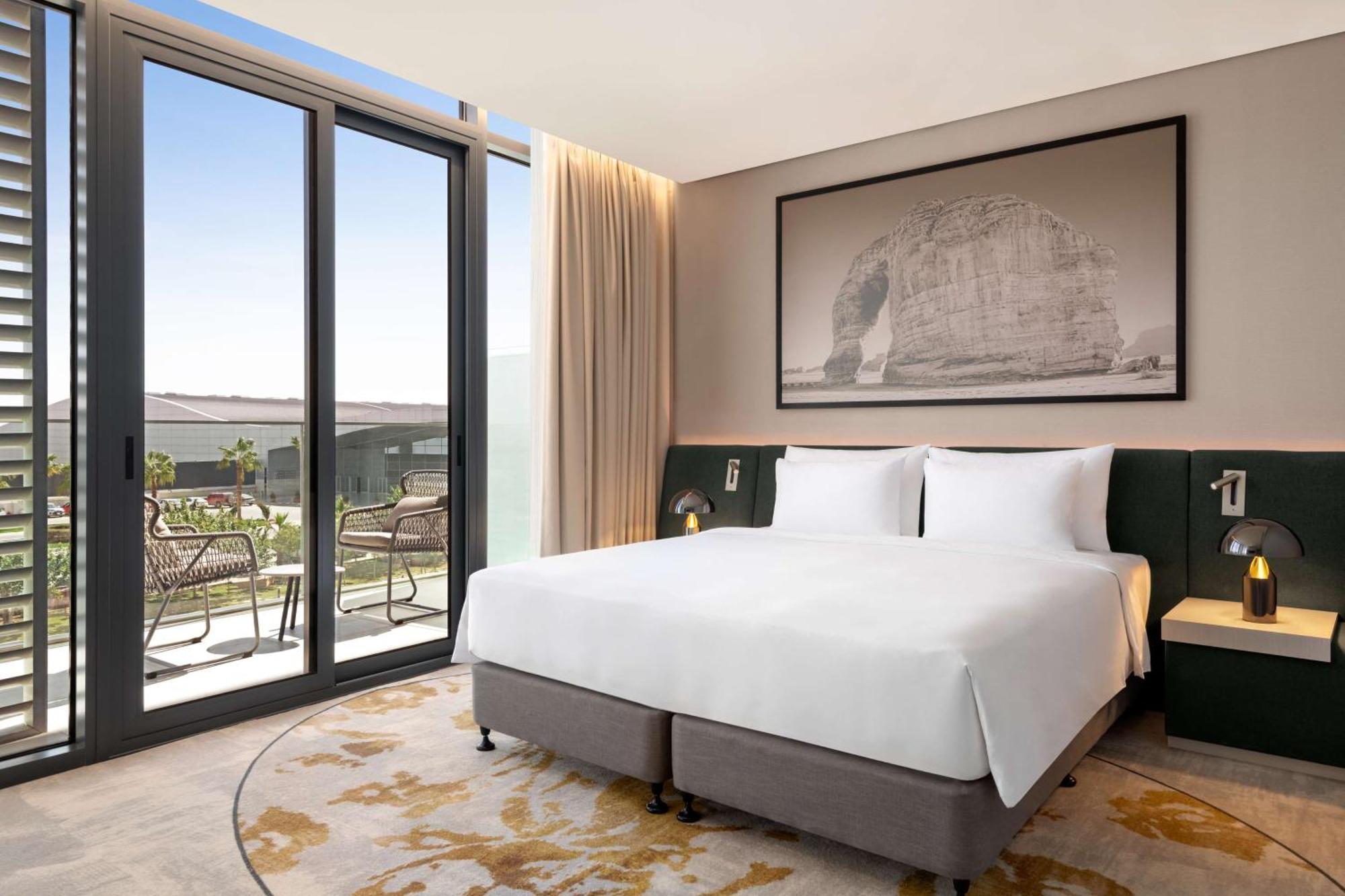 Radisson Blu Hotel Riyadh Convention And Exhibition Center Exteriör bild Deluxe Room